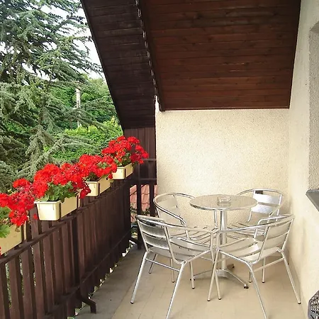 Apartment Lilla Apartmanhaz Siofok